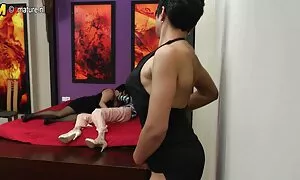 Nippy jednostavnost film porno on line daje blowjob