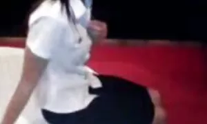 Lezbijska predstava u noćnom film porno xxnx klubu
