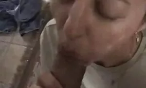 Arapska milf daje blowjob u film porno animale burki