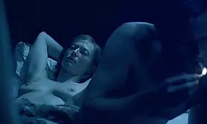 Gaćice s rupom 1 film porno u perineumu imaju masturbaciju