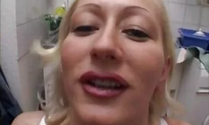 Starica voli mladu complete film porno macu