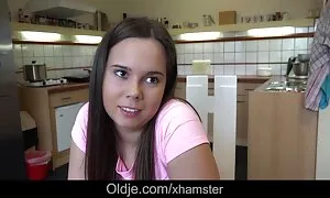 Thekla s film porno xnxx veličanstvenim oblicima