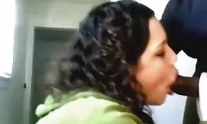 Pokazat će nam complete film porno detaljno pičku!