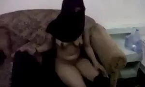 Hustler youtube film porno zadovoljan maca